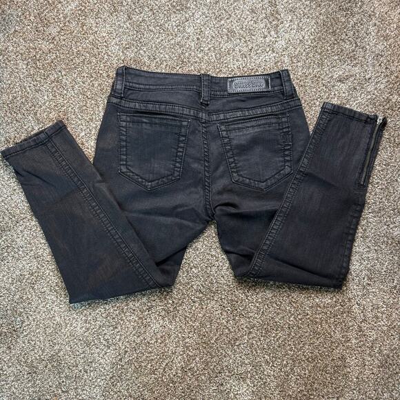 Miss Me Denim - Miss Me Black Mid-Rise Crop Skinny Subtle Shine Zipper Ankles Grunge Jean Trendy